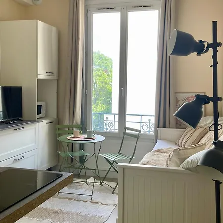Cozy Renovated Montrouge